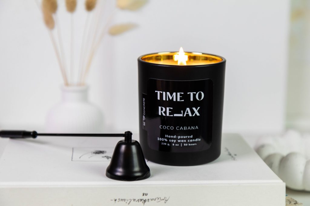 Coco Cabana Scented Soy Wax Candle - Time to Relax