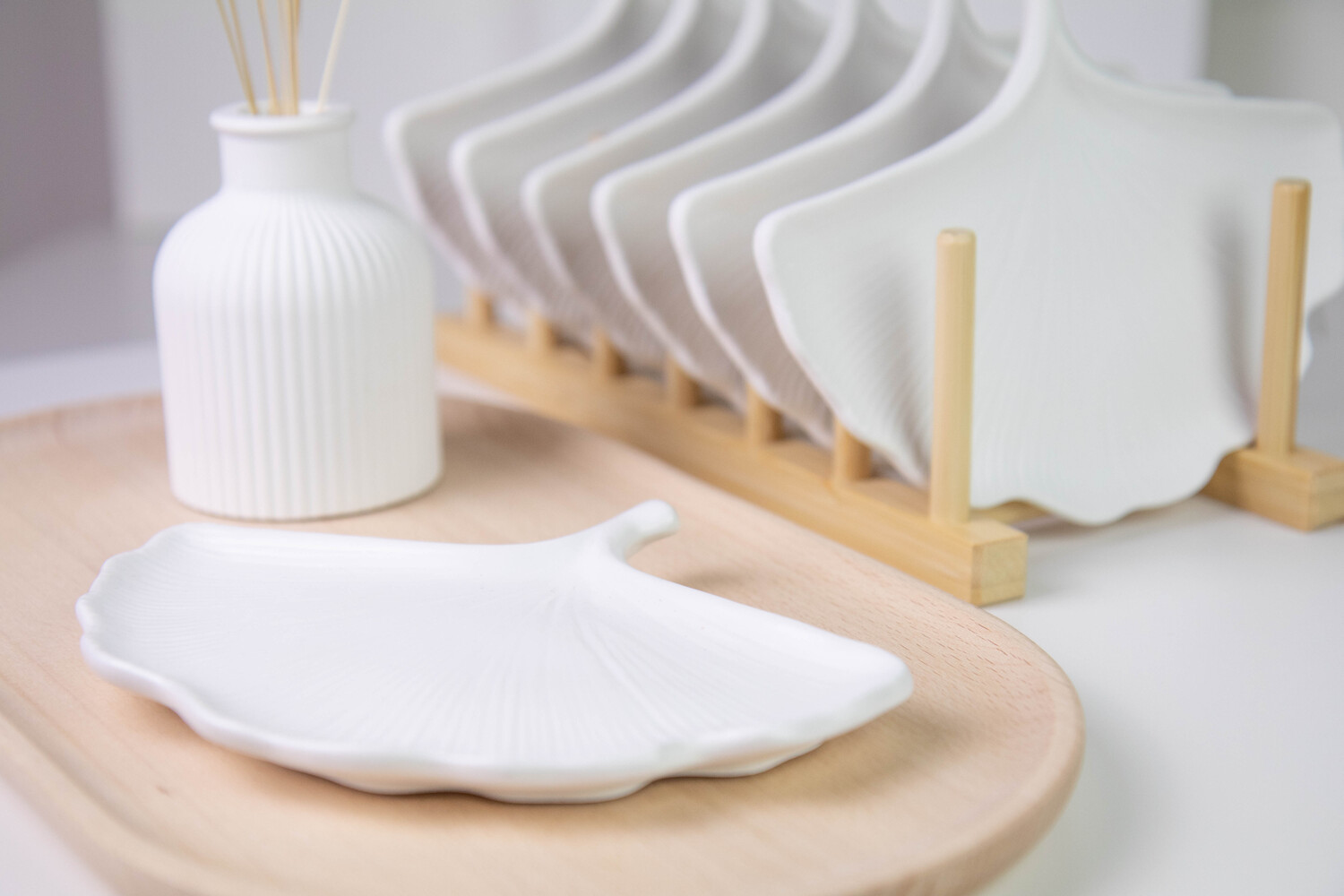 Ginkgo Leaf Shaped Tray - Image 6